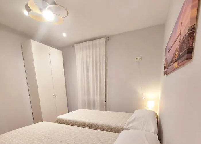 Habitacion En Apartamento Con Zonas Comunes Compartida Hp